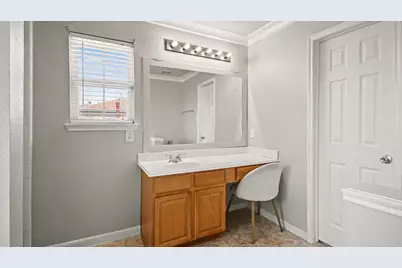 13026 Skyview Bend Drive, Houston, TX 77047 - Photo 14