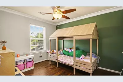 13026 Skyview Bend Drive, Houston, TX 77047 - Photo 16
