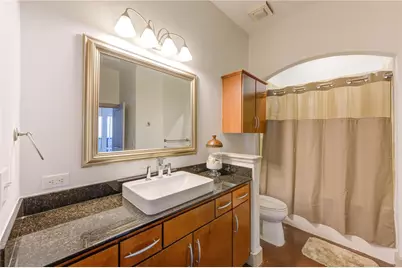 1901 Post Oak Boulevard #1504, Houston, TX 77056 - Photo 26