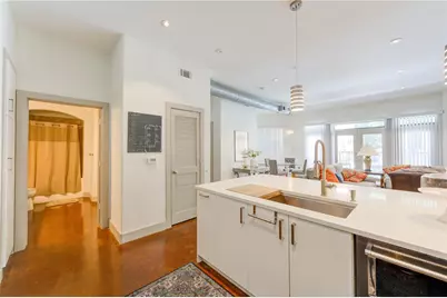 1901 Post Oak Boulevard #1504, Houston, TX 77056 - Photo 4