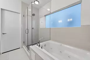 1518 Blodgett St, Houston, TX 77004 - Photo 8