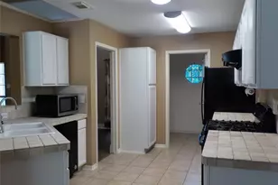 7973 S Fork Dr, Conroe, TX 77303 - Photo 4