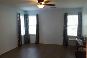 7973 S Fork Dr, Conroe, TX 77303 - Photo 18