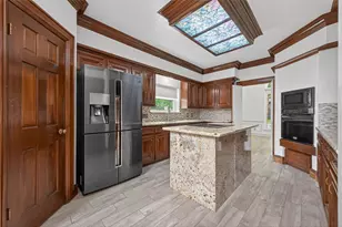 15106 Dawnbrook Dr, Houston, TX 77068 - Photo 16
