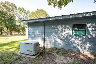 27 County Rd 3371, Cleveland, TX 77327 - Photo 36
