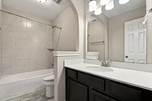 11022 Sarah Bluff Ln, Cypress, TX 77433 - Photo 26