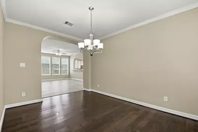 11022 Sarah Bluff Lane, Cypress, TX 77433 - Photo 8