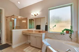 9618 Brannok Ln, Tomball, TX 77375 - Photo 32