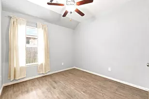 15715 Windsor Bluff Dr, Cypress, TX 77429 - Photo 40