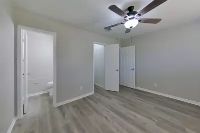 4427 Oakside Drive, Houston, TX 77053 - Photo 6