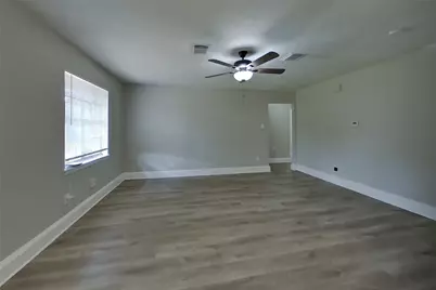 4427 Oakside Drive, Houston, TX 77053 - Photo 4