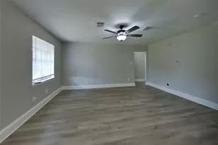 4427 Oakside Dr, Houston, TX 77053 - Photo 4