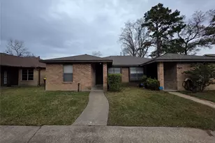 1617 Hazelwood St, Conroe, TX 77301 - Photo 1