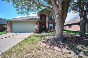 4204 Seminole Dr, Pearland, TX 77584 - Photo 1