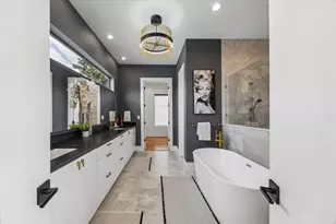 2705 Julian St, Houston, TX 77009 - Photo 26