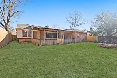 16426 Forest Bend Avenue, Friendswood, TX 77546 - Photo 18