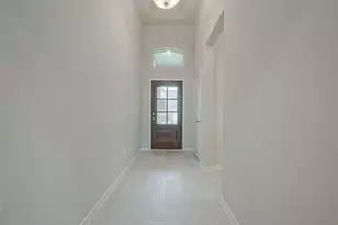 1041 Comal Trl, Dayton, TX 77535 - Photo 2