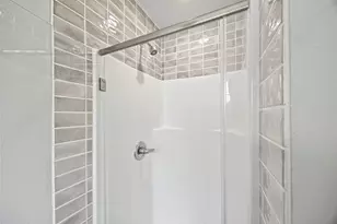 383 Shoreview Dr, Conroe, TX 77303 - Photo 24