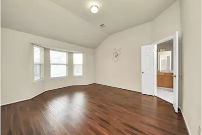 8602 Gander Bayshore Lane, Houston, TX 77040 - Photo 18
