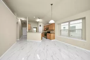 8602 Gander Bayshore Ln, Houston, TX 77040 - Photo 30