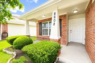 8602 Gander Bayshore Ln, Houston, TX 77040 - Photo 4