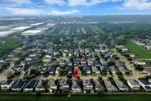 8602 Gander Bayshore Ln, Houston, TX 77040 - Photo 6