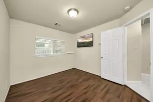 8602 Gander Bayshore Ln, Houston, TX 77040 - Photo 26