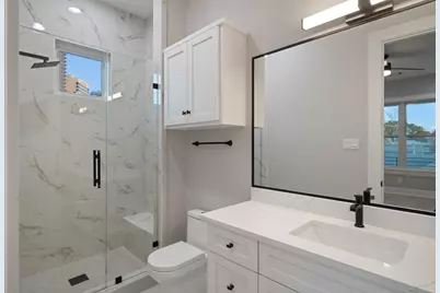 2046 Macarthur Street, Houston, TX 77030 - Photo 32