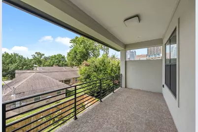 2046 Macarthur Street, Houston, TX 77030 - Photo 22