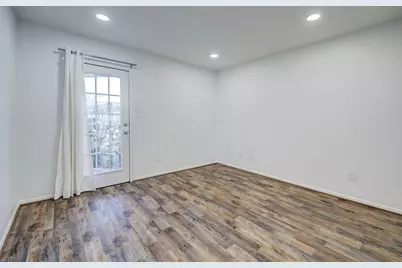 11201 Lynbrook Drive #3818, Houston, TX 77042 - Photo 6