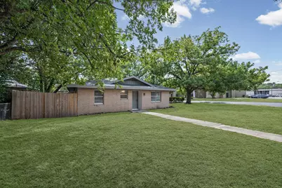 2804 Saint Edwards Circle, Austin, TX 78704 - Photo 1