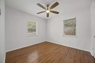 2804 St Edwards Cir, Austin, TX 78704 - Photo 8