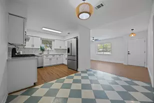 2804 St Edwards Cir, Austin, TX 78704 - Photo 2