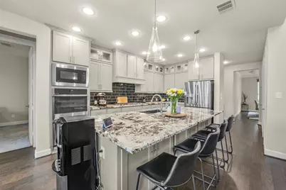 7119 Kinglet Court, Katy, TX 77493 - Photo 10