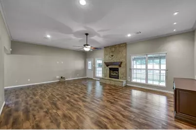 110 Butlers Court, Conroe, TX 77385 - Photo 6