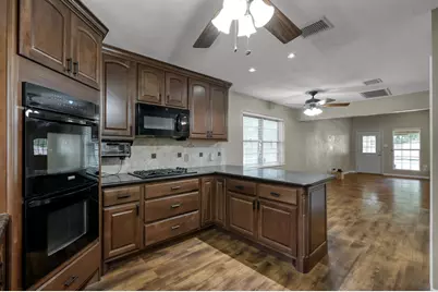110 Butlers Court, Conroe, TX 77385 - Photo 14