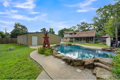 110 Butlers Court, Conroe, TX 77385 - Photo 30