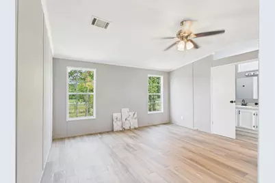 12418 N Lake Houston Parkway, Houston, TX 77044 - Photo 18