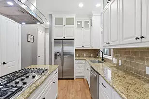 1020 W 22nd St, Houston, TX 77008 - Photo 20