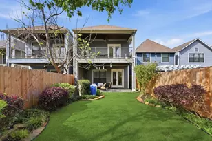 1020 W 22nd St, Houston, TX 77008 - Photo 48