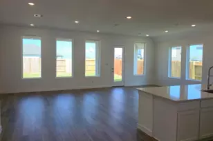 13411 Harbor Pt Dr, Texas City, TX 77568 - Photo 6