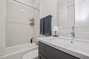 2703 Kinsley Oaks Dr, Houston, TX 77007 - Photo 24