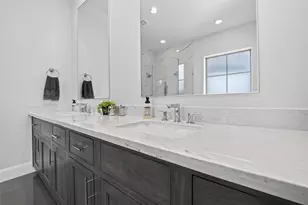 2703 Kinsley Oaks Dr, Houston, TX 77007 - Photo 30