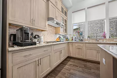 2703 Kinsley Oaks Drive, Houston, TX 77007 - Photo 12