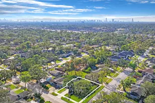 8553 Montridge Dr, Houston, TX 77055 - Photo 44