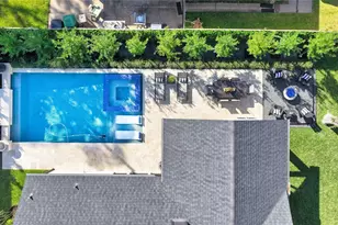 8553 Montridge Dr, Houston, TX 77055 - Photo 40