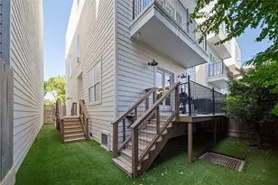 2532 Ohsfeldt St, Houston, TX 77008 - Photo 2