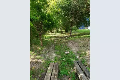 843 Lovers Lane, Houston, TX 77091 - Photo 1