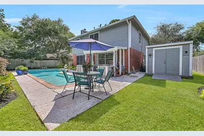 2205 S Mission Circle, Friendswood, TX 77546 - Photo 28