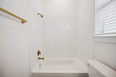4613 Indie Heights Lane #B, Houston, TX 77018 - Photo 14